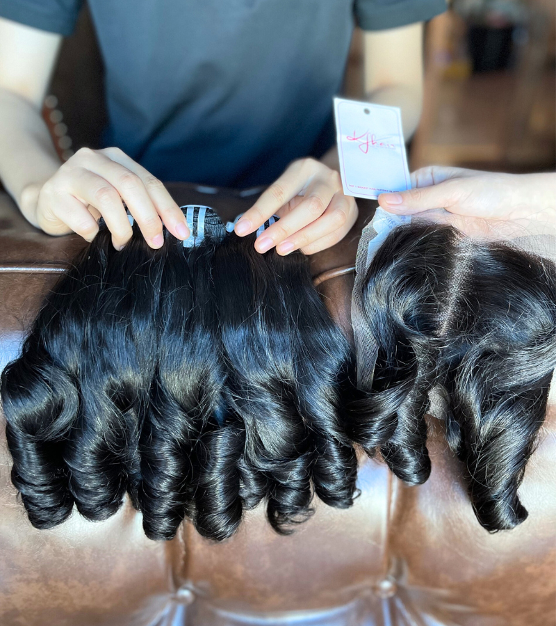 Natural Black Color Bouncy Curly Remy Human Hair Weft KF40 - Image 4