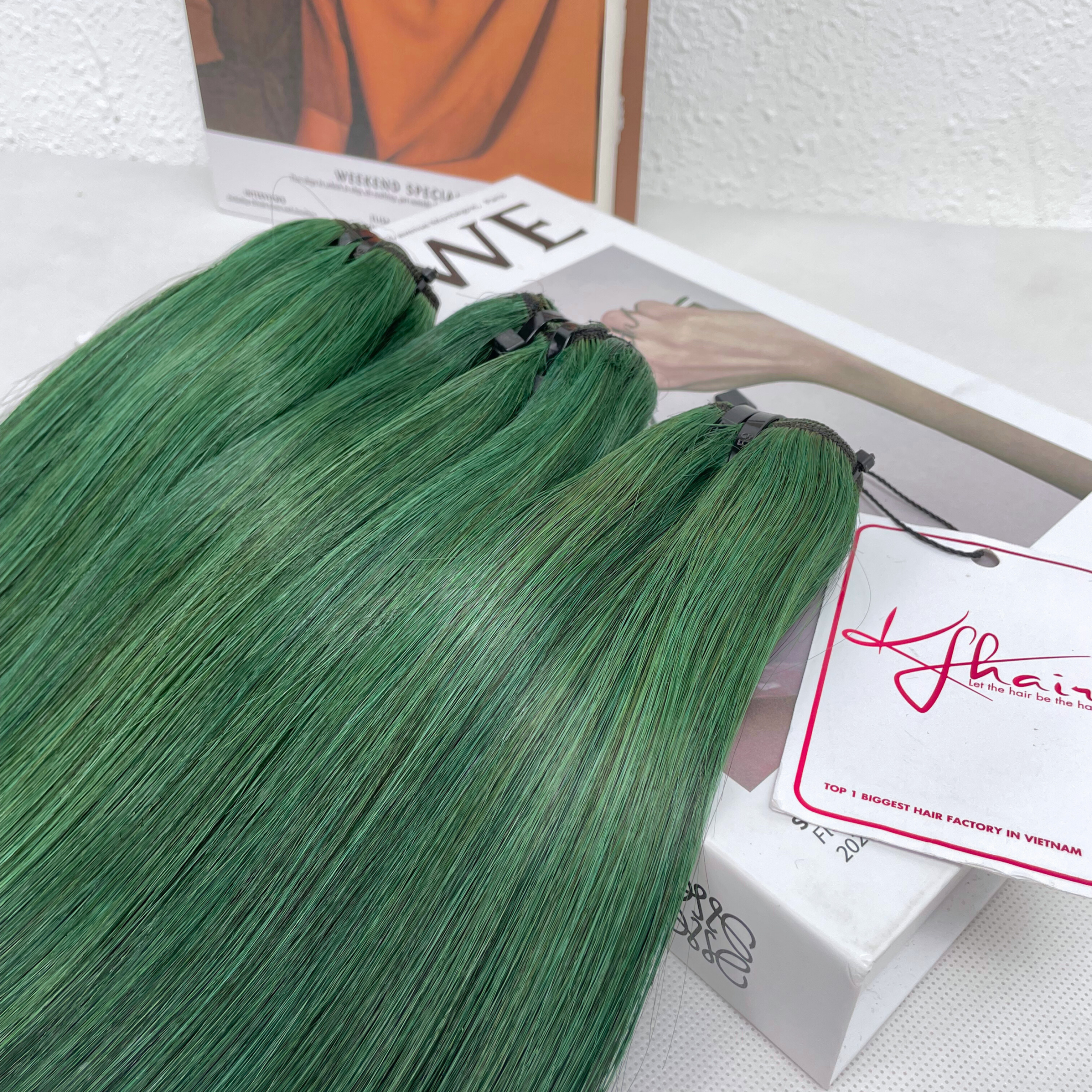 Green Color Bone Straight Remy Human Hair Weft KF10